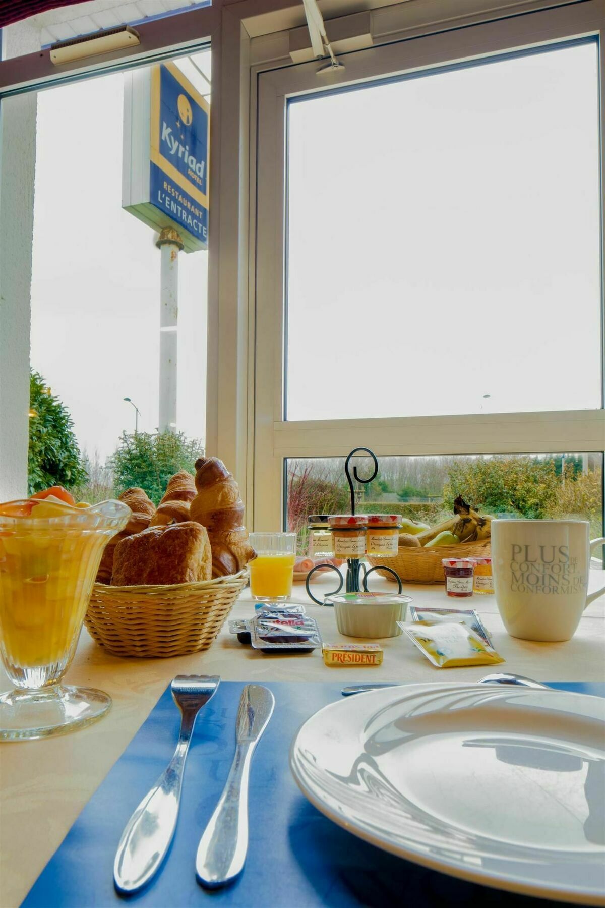 Sure Hotel By Best Western Calais Coquelles Tunnel S/ Manche Zewnętrze zdjęcie